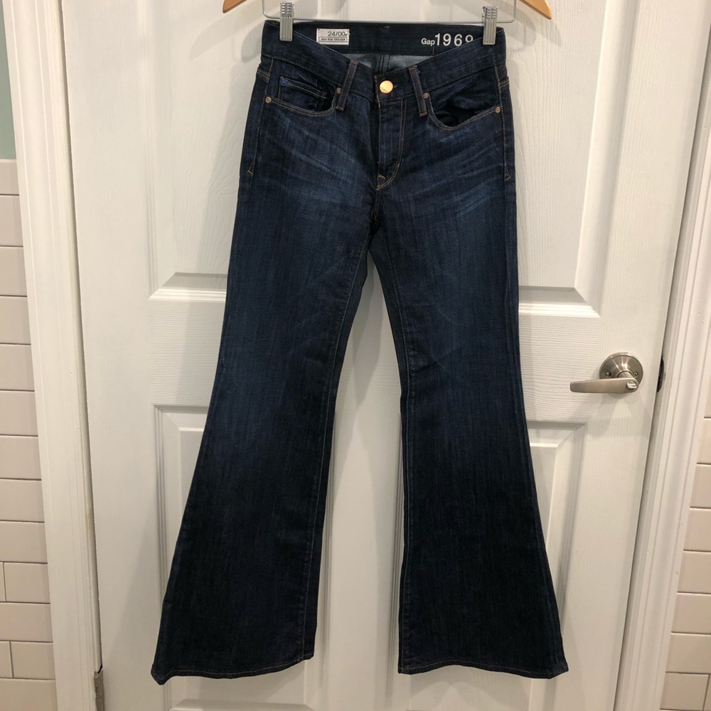 GAP 1969 High-Rise Trouser Jean